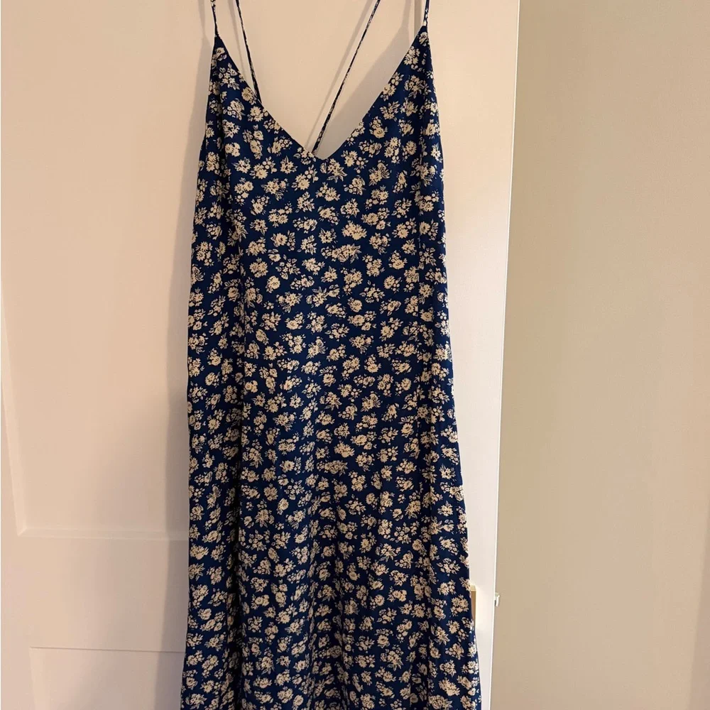 Sezane Robe Marguarita - Picture 4 of 4
